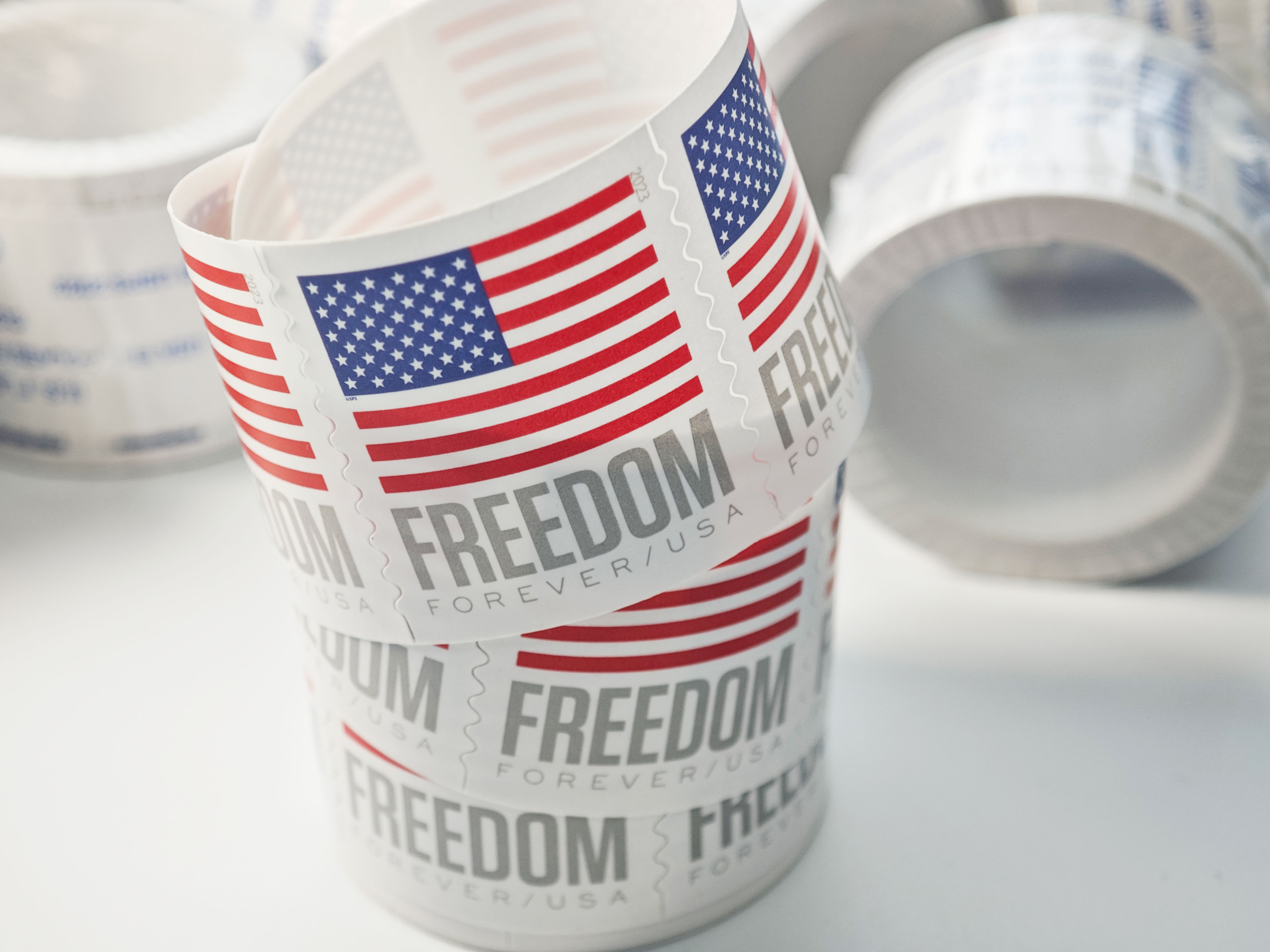 Big Sales! 3 U.S. Flag Stamps,3 Rolls/300 Pcs | Tool Stamps US Postage Stamps
